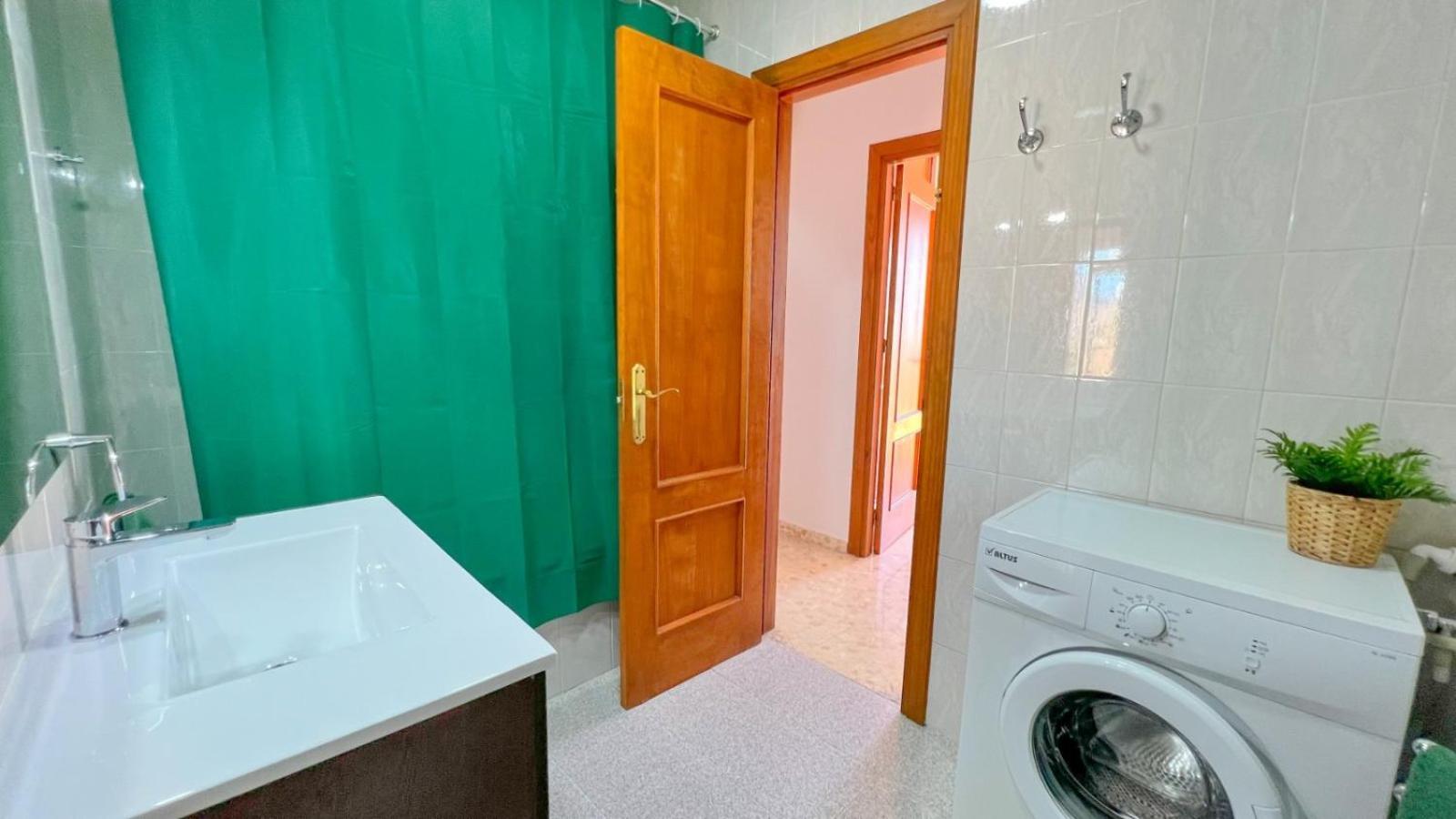 Santaolalla House نيرخا المظهر الخارجي الصورة